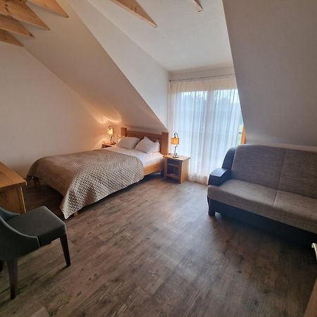 Roksala Guest House Taruciai Luaran gambar